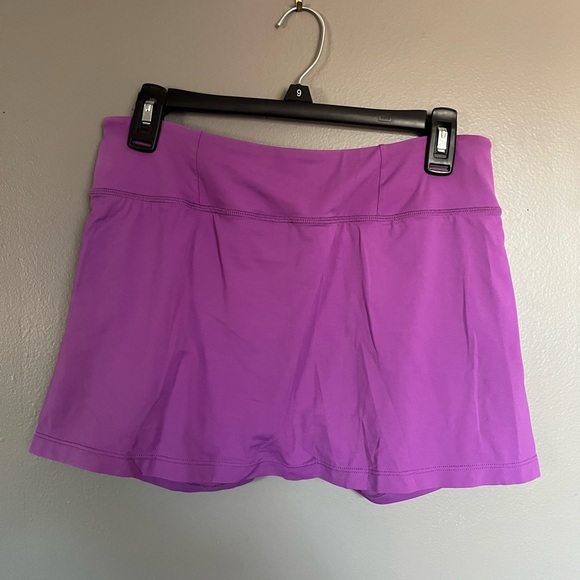 Alo Skort - Picture 2 of 4